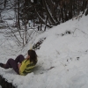 Čebelica Maja uživa na snegu